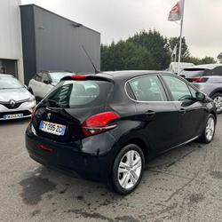 Peugeot 208 Allure Business 1.2 PureTech 110ch S&amp;S BVM5 Kerfot