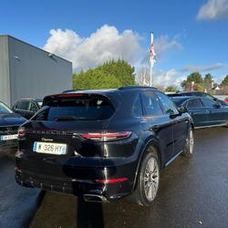 Porsche Cayenne E-Hybrid 3.0 V6 462 ch Tiptronic BVA Kerfot