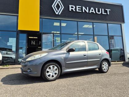 Peugeot 206+ - Trendy  1.4 HDi 70ch BLUE LION - 2 990 €