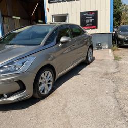 DS DS5 So Chic ETG6 e-HDi 115 Ombr&eacute;e d'Anjou