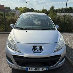 Peugeot 207 Urban 1.4e 75ch Val-Couesnon