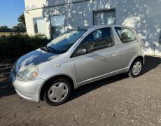 Toyota Yaris Luna 1.3 VVTI 85