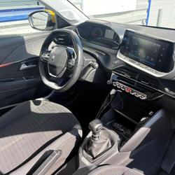 Peugeot 208 Active BlueHDi 100 S&amp;S BVM6 Martign&eacute;-Ferchaud