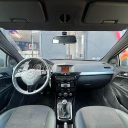 Opel Astra GTC Cosmo Panoramique 1.9 CDTI - 150 Domagn&eacute;