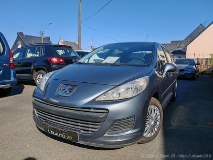 Peugeot 207 - Active  1.4 HDi 70ch BLUE LION - 3 990 €