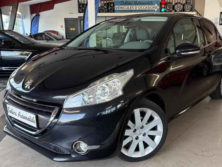 Peugeot 208  - Allure - 7 495 €