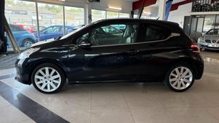 Peugeot 208  - Allure - photo 2