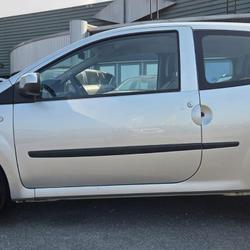 Renault Twingo 2 Walkman Limited Edition 1.2 LEV 16v 75 eco2 Les Garennes sur Loire