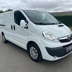 Opel Vivaro fourgon PACK CLIM + EASYTRONIC FGN F2900 L1H1 2.0 FAP CDTI 115 CH Melesse