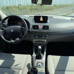 Renault Megane 3 1.5 l dci 85cv Les Ponts-de-C&eacute;