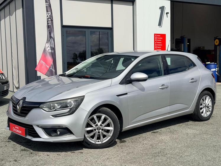 Renault Megane 4  - Zen - 11 990 €