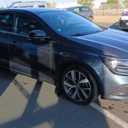 Renault Megane 4 Limited M&eacute;gane IV Blue dCi 115 La Bruffi&egrave;re