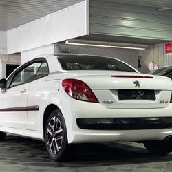 Peugeot 207 CC 1.6 HDi 112ch FAP occasion - Les Monts d'Aunay - photo 3/11