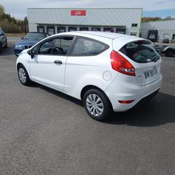 Ford Fiesta Trend 1.4 TDCi 70 FAP Les Sorini&egrave;res