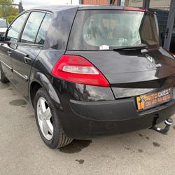 Renault Megane 2 L' Equipe Proactive A M&eacute;gane II 1.6 16V Les Ponts-de-C&eacute;