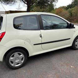 Renault Twingo 2 Intens 1.2 LEV 16v 75 eco2 Saint-Nazaire