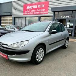 Peugeot 206 X LINE CLIM 3P 1.1i 60CH Saint-Brieuc