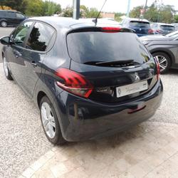 Peugeot 208 Signature BlueHDi 100ch S&amp;S BVM5 Saint-Jean-de-Monts