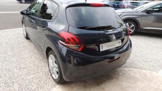 Peugeot 208  - Signature - photo 2