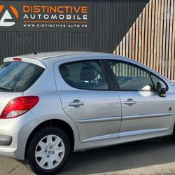 Peugeot 207 Urban Move 1.4 HDi 70ch FAP Verri&egrave;res-en-Anjou