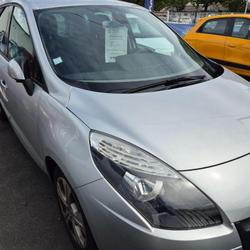Renault Scenic 3 dCi 110 FAP eco2 Sainte-Luce-sur-Loire