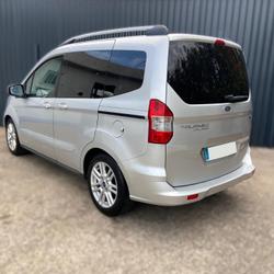 Ford Tourneo Courier Titanium 1.0 EcoBoost 100 La Montagne