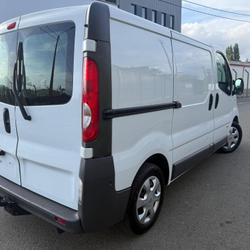 Renault Trafic CONFORT EURO 5 FGN DCI 115 L1H1 1200 KG Melesse