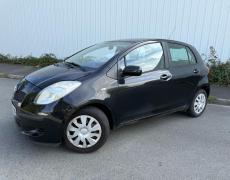 Toyota Yaris Les Ponts-de-Cé