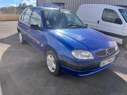 Citroen Saxo - bic 1,0 l - 3 700 €