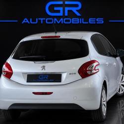 Peugeot 208 Access 1.4 HDi 68ch BVM5 Qu&eacute;vert