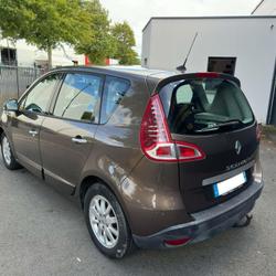 Renault Scenic 3 Privil&egrave;ge dCi 130 Qu&eacute;ven
