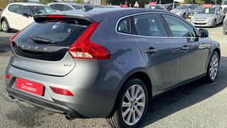 Volvo V40 Cross Country  - Momentum - photo 3