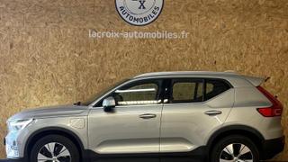Volvo XC40  - photo 1