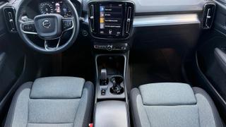 Volvo XC40  - photo 3
