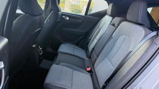 Volvo XC40  - photo 4