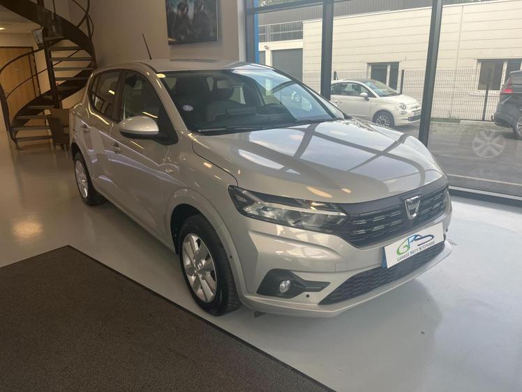 Dacia Sandero  - 12 900 €
