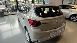Dacia Sandero  - photo 4