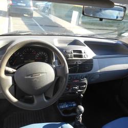 Fiat Punto 1.2 occasion - Les Cerqueux - photo 3/6