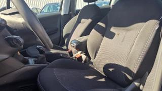 Peugeot 208  - photo 4