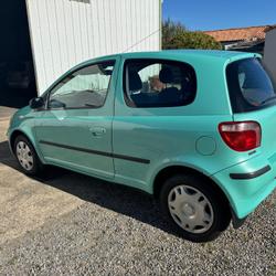 Toyota Yaris Linea sol 1.3 VVTI La Bruffi&egrave;re