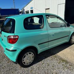 Toyota Yaris Linea sol 1.3 VVTI La Bruffi&egrave;re