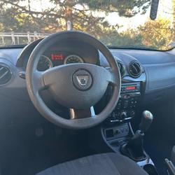 Dacia Duster Laur&eacute;ate 1.5 dCi 90 4x2 eco2 occasion - Duerne - photo 2/20