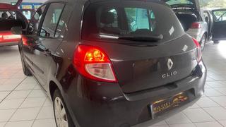 Renault Clio 3  - photo 4