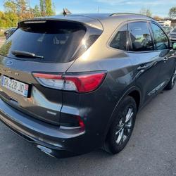 Ford Kuga ST-Line 2.5 Duratec 190 ch FlexiFuel FHEV E85 Powershift Saint-Julien-de-Concelles
