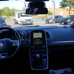 Renault Scenic 4 Intens TCe 140 FAP Ch&acirc;teaubourg