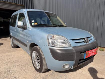 Peugeot Partner - Totem Clim  1.6 HDi 16V 90ch - 5 990 €