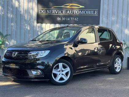 Dacia Sandero - Confort  Blue dCi 75 - 7 290 €