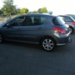 Peugeot 308 Phase 2 Active 1.6 HDi 92ch FAP occasion - Plo&euml;rmel - photo 3/9
