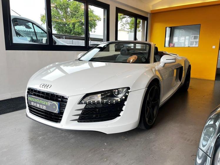 Audi R8 Spyder  - 89 990 €