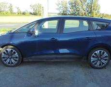 Renault Grand Scenic 4 Saint-Léger-de-Montbrillais